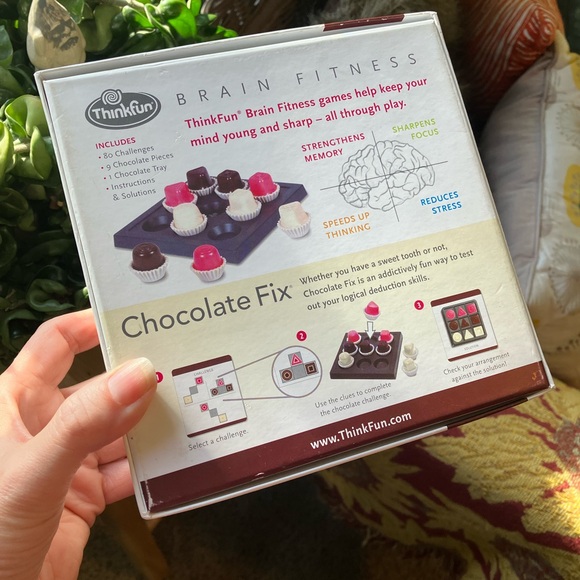ThinkFun Chocolate Fix Sudoko Style Logic Game - 80 Challenges TikTok - Picture 3 of 9